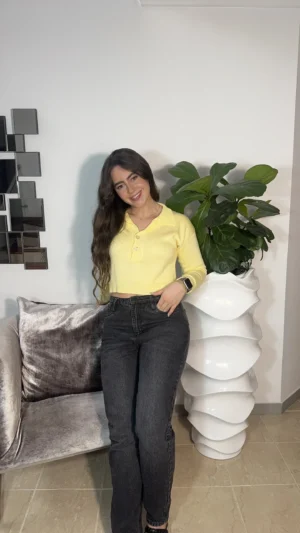 Blusa Amarrila